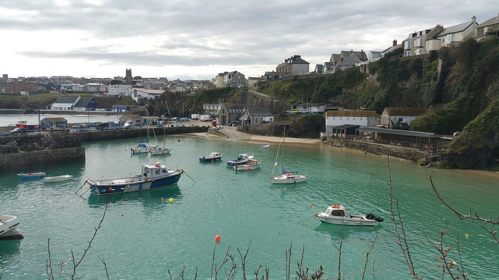 Cliff House Bed & Breakfast Newquay  Exterior photo